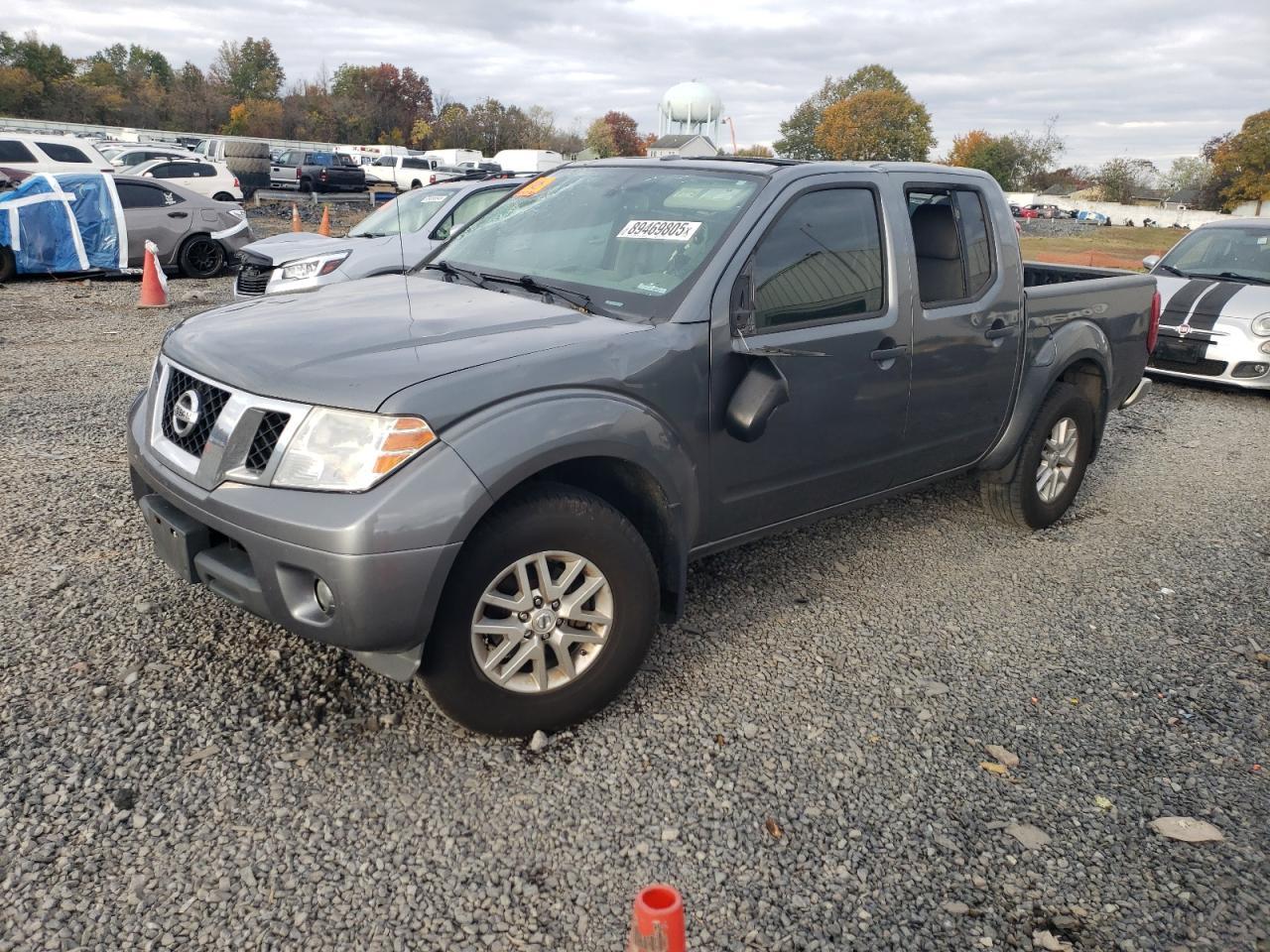 2017 NISSAN Frontier