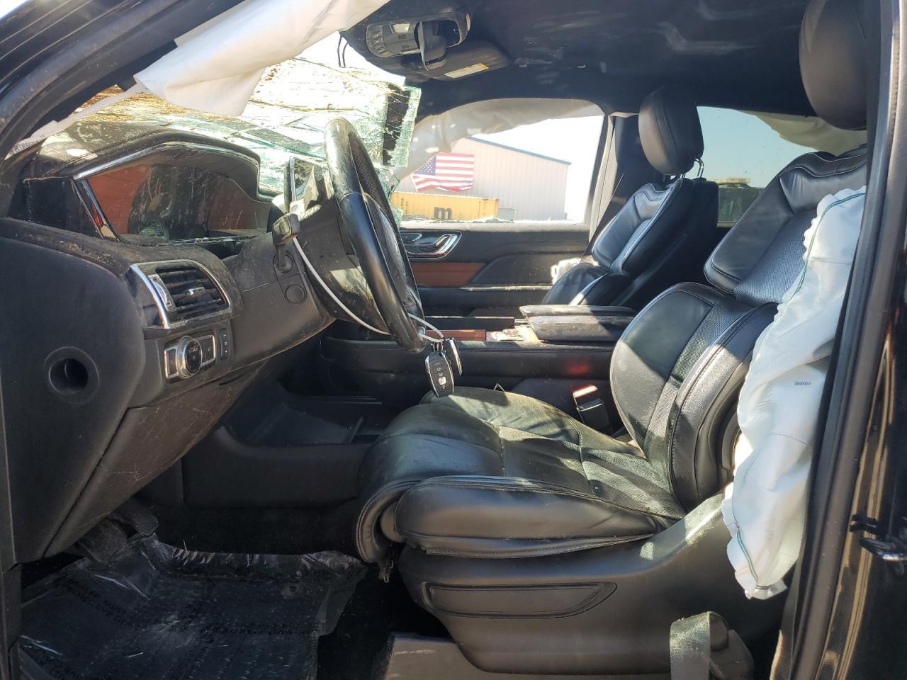 2018 LINCOLN Navigator