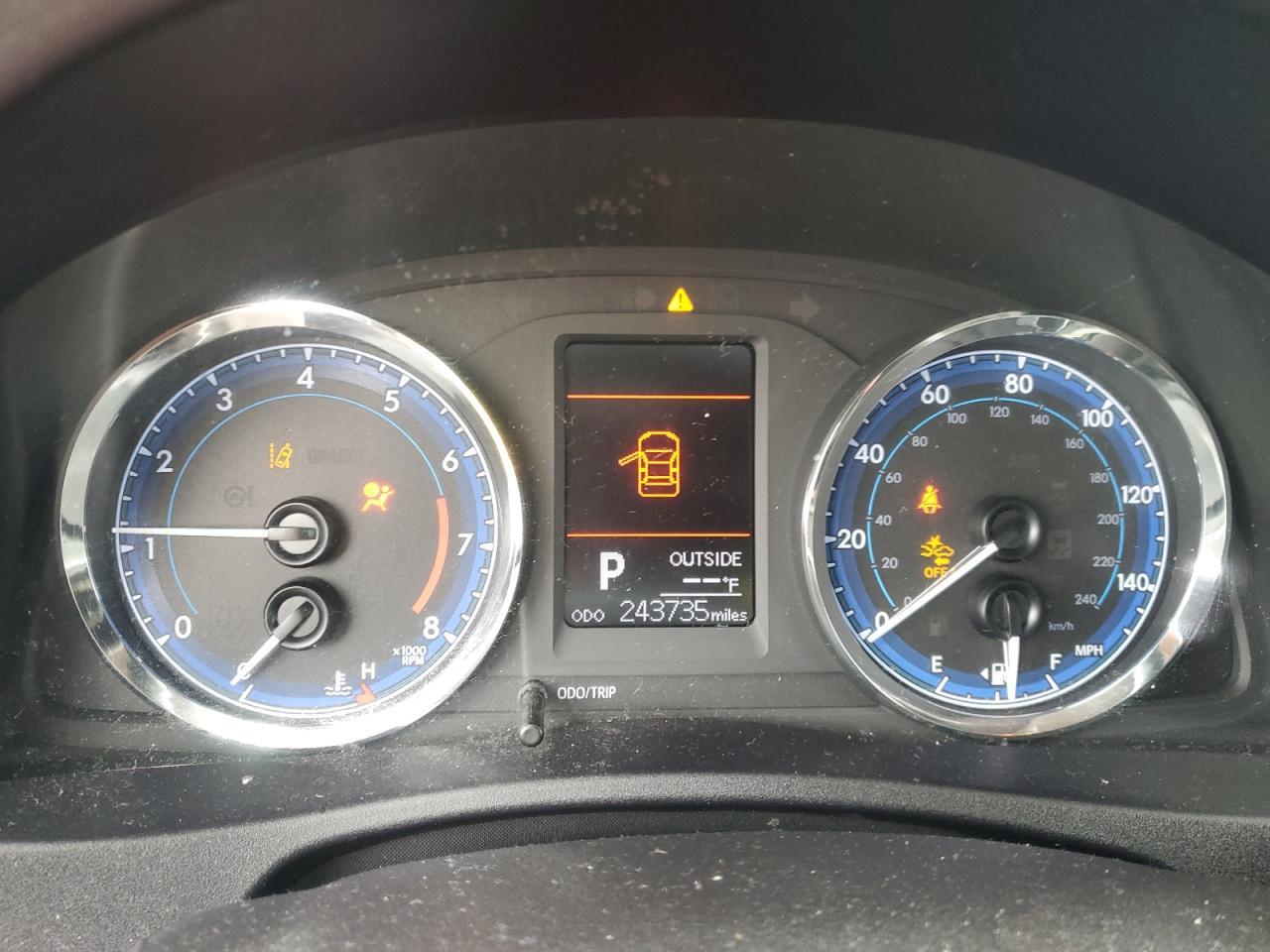 2017 TOYOTA COROLLA