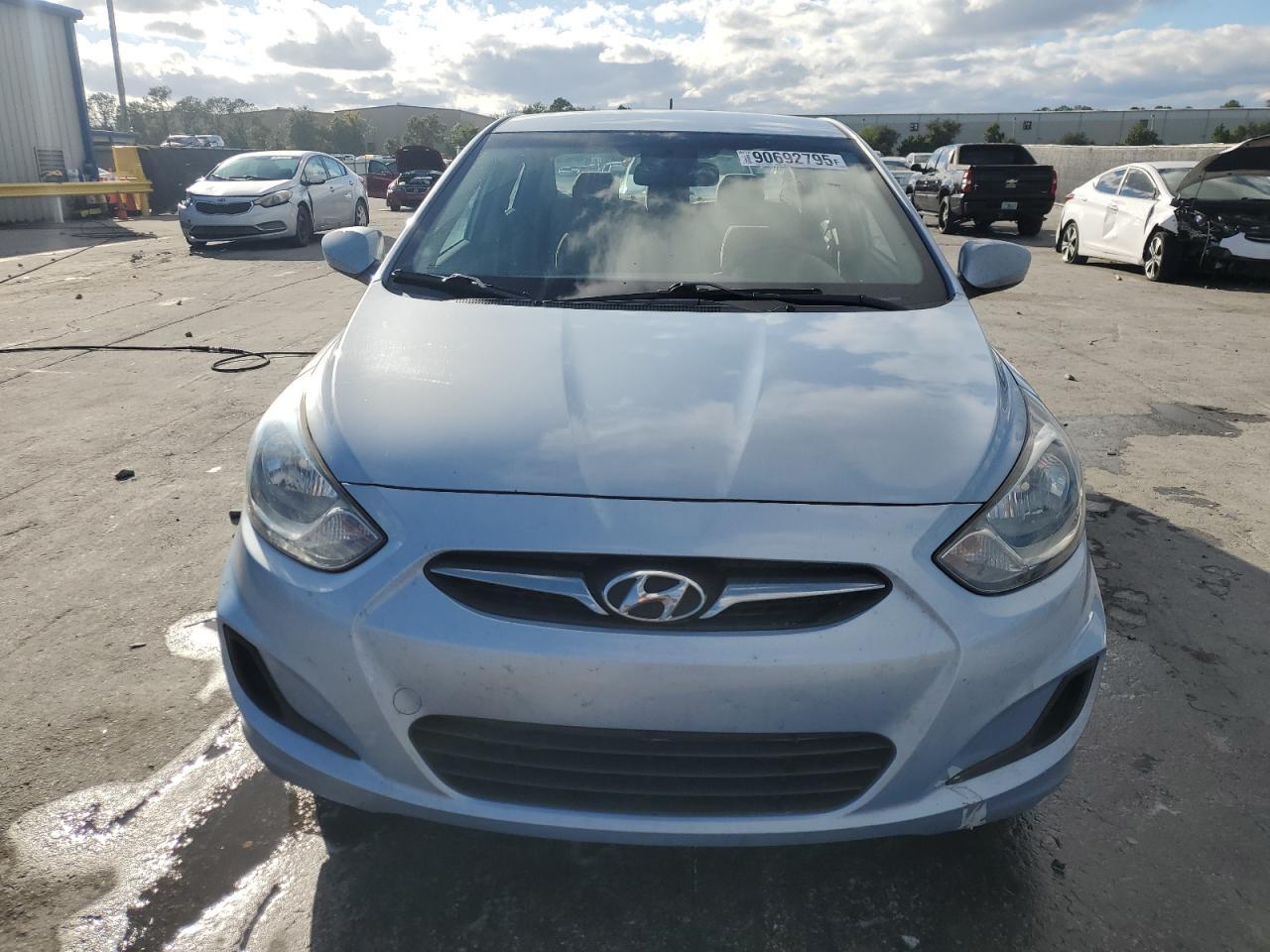 2013 HYUNDAI ACCENT