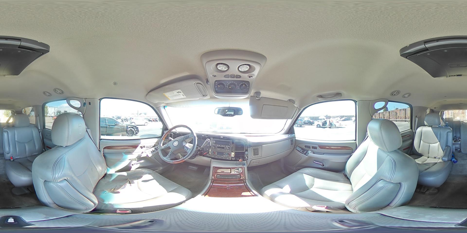 2005 CADILLAC ESCALADE
