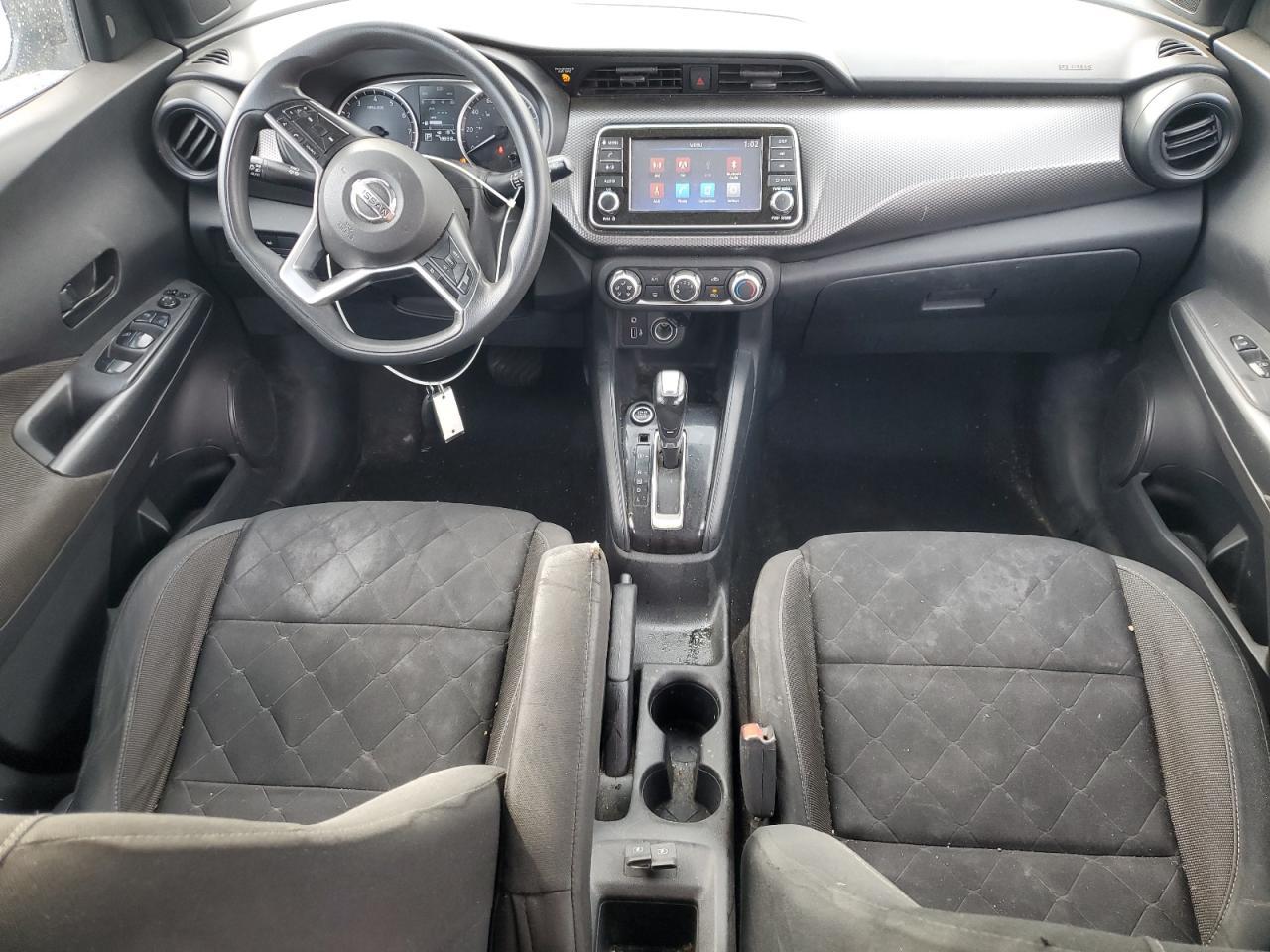 2020 NISSAN KICKS