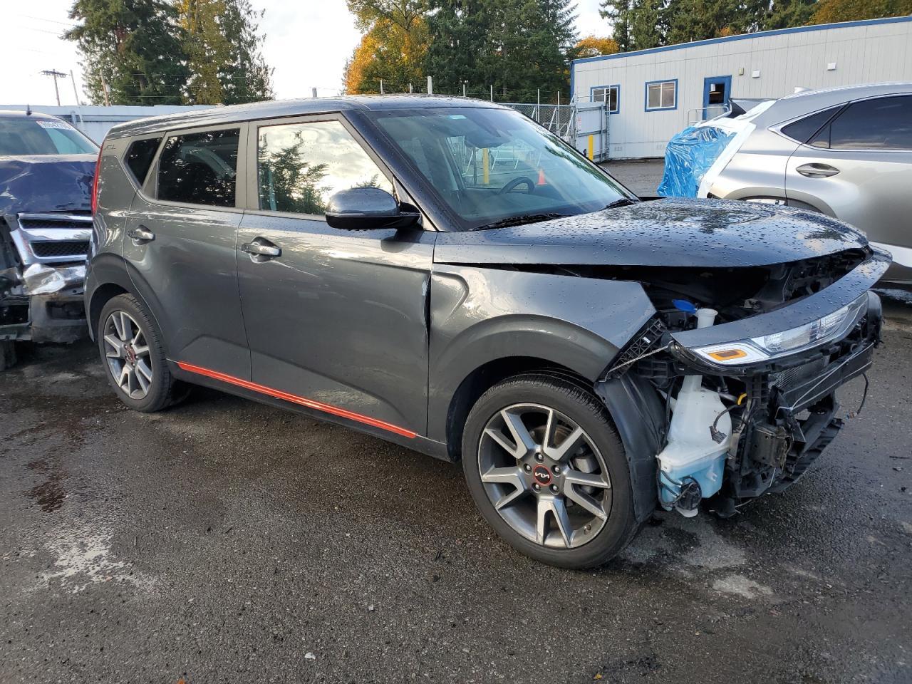 2022 KIA SOUL