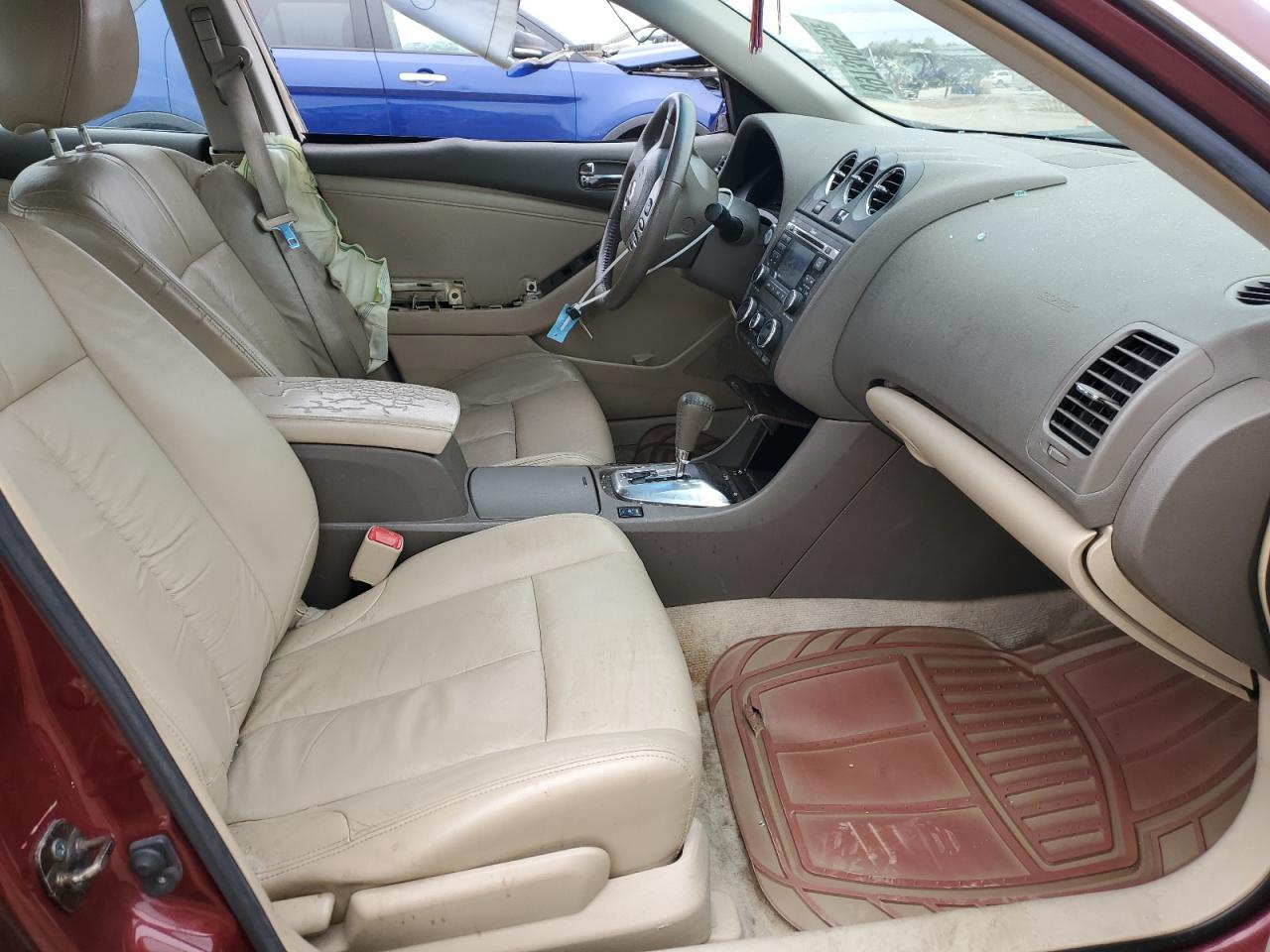 2010 NISSAN ALTIMA