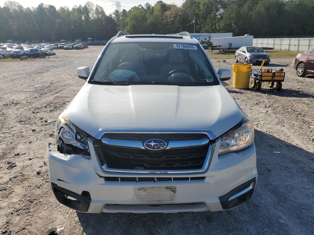 2018 SUBARU FORESTER
