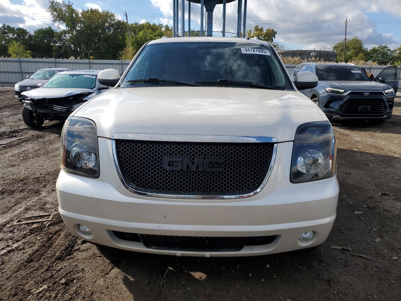 2011 GMC Yukon XL