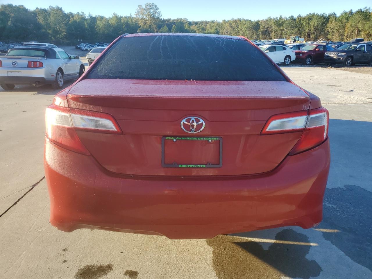 2012 TOYOTA CAMRY