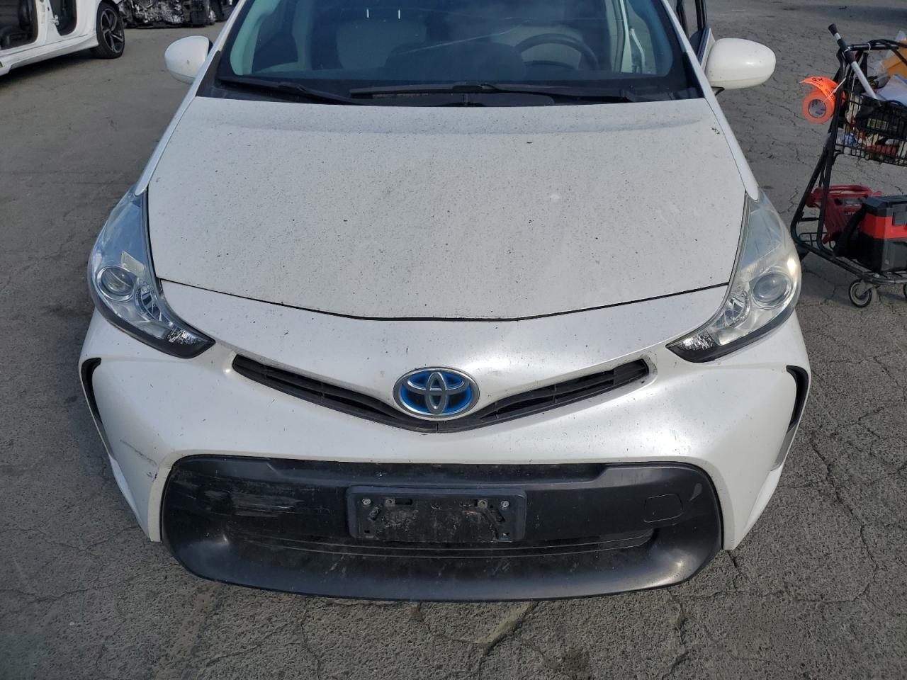 2016 TOYOTA PRIUS V