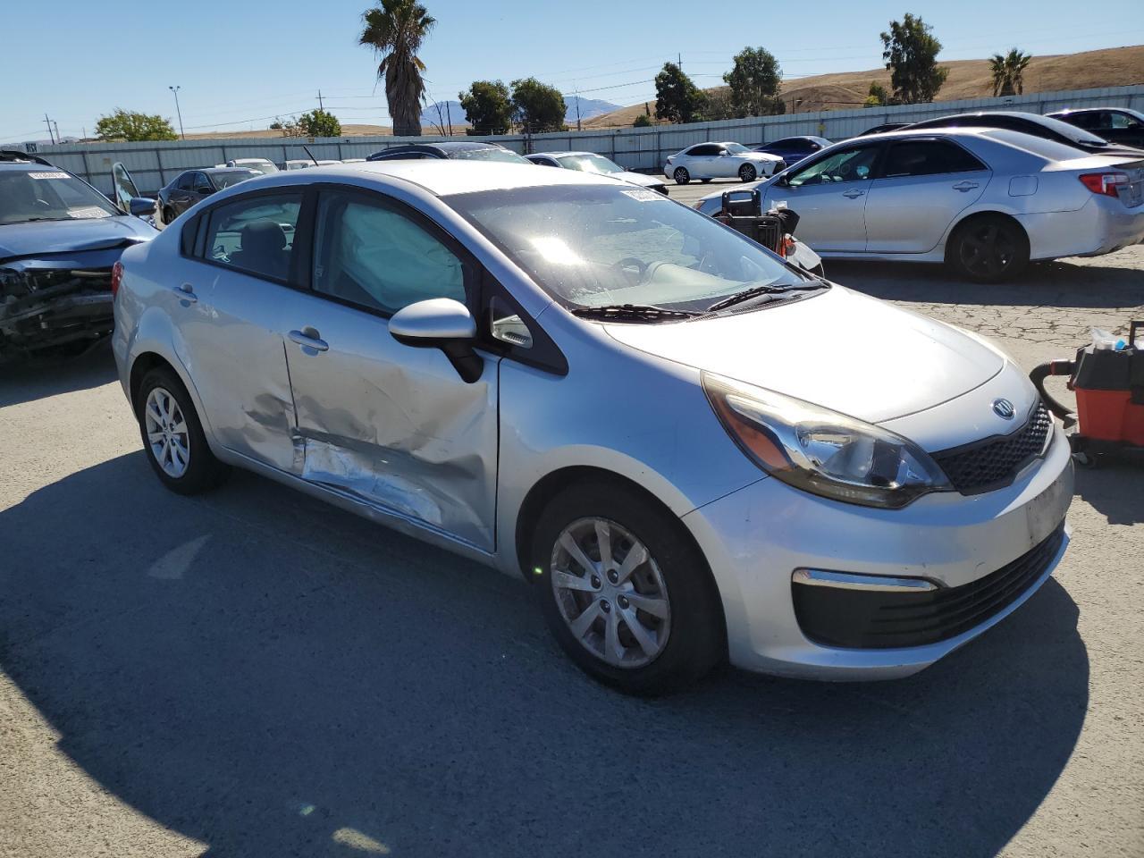 2017 KIA RIO