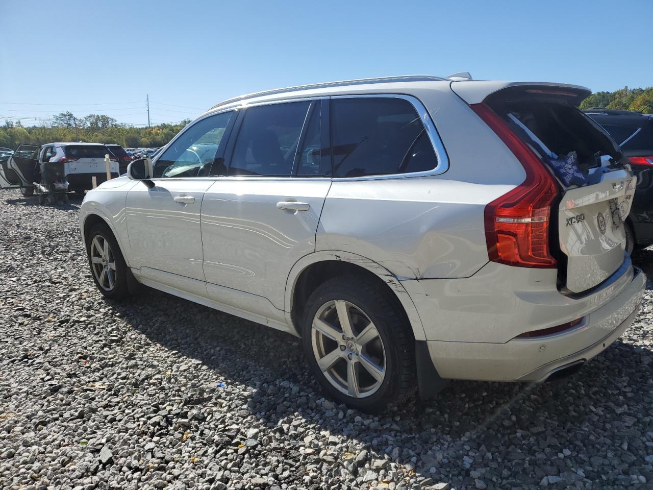 2021 VOLVO XC90
