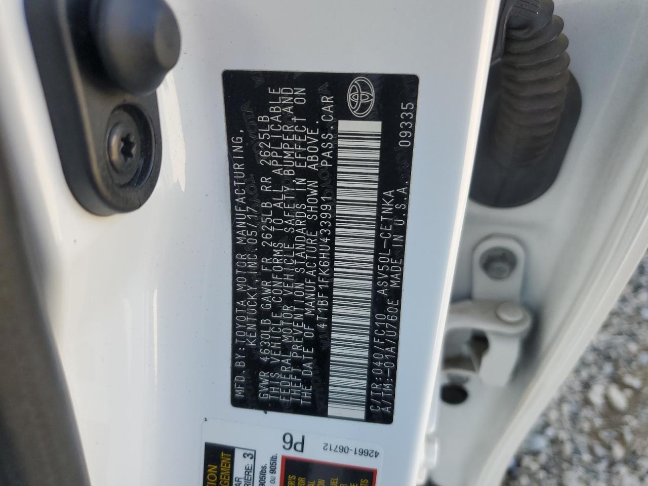 2017 TOYOTA CAMRY