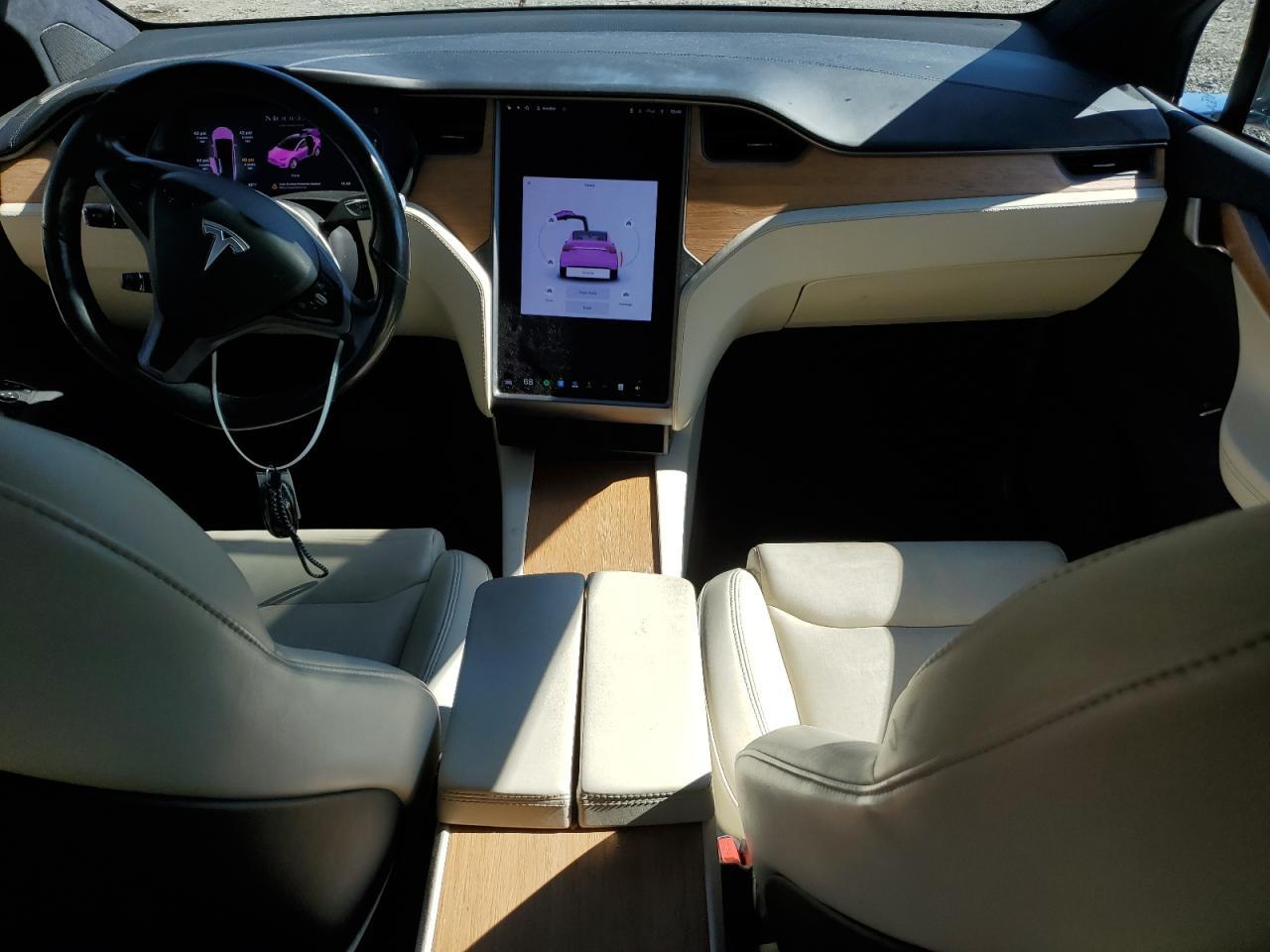 2020 TESLA MODEL X