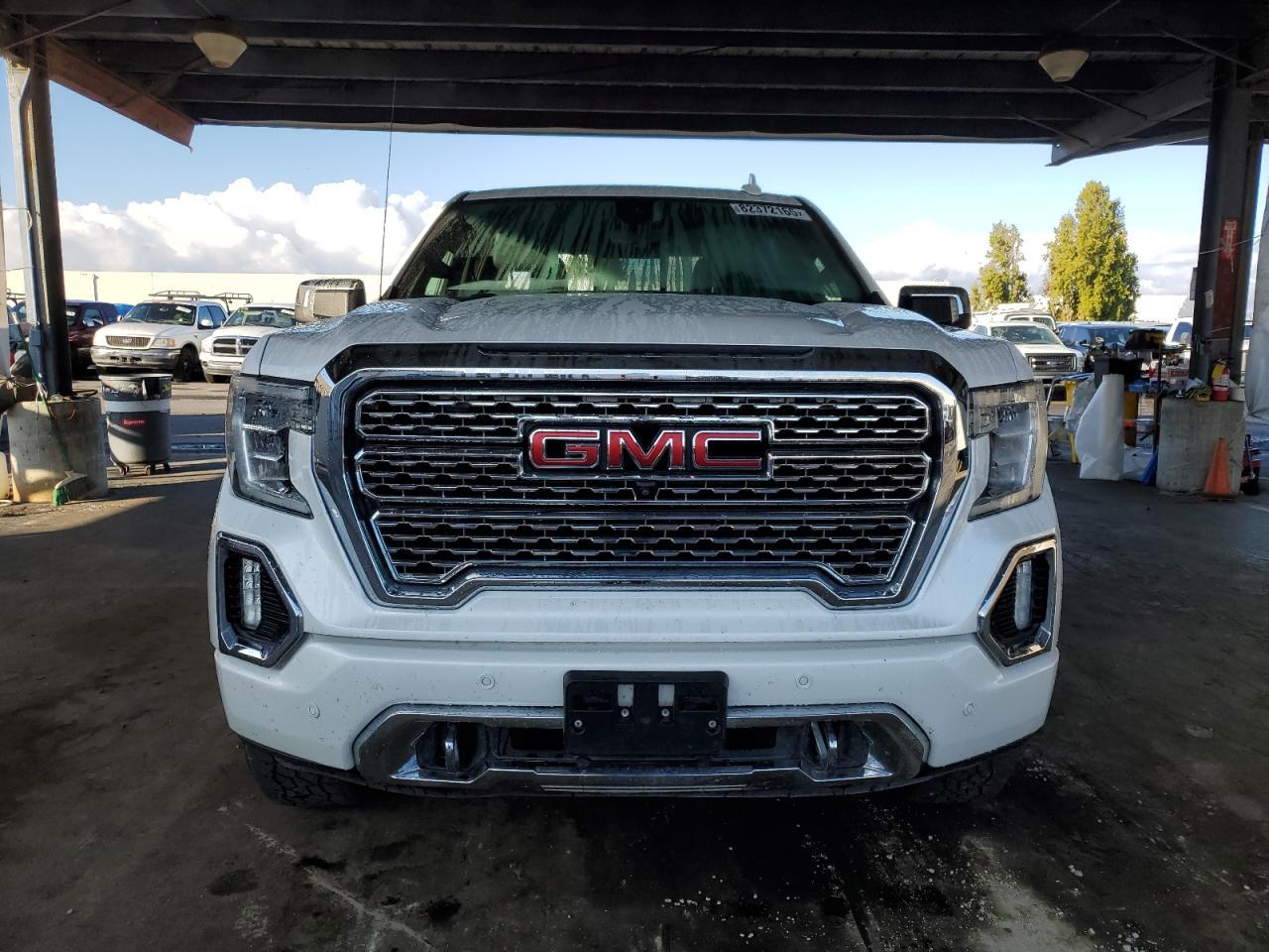 2020 GMC Sierra
