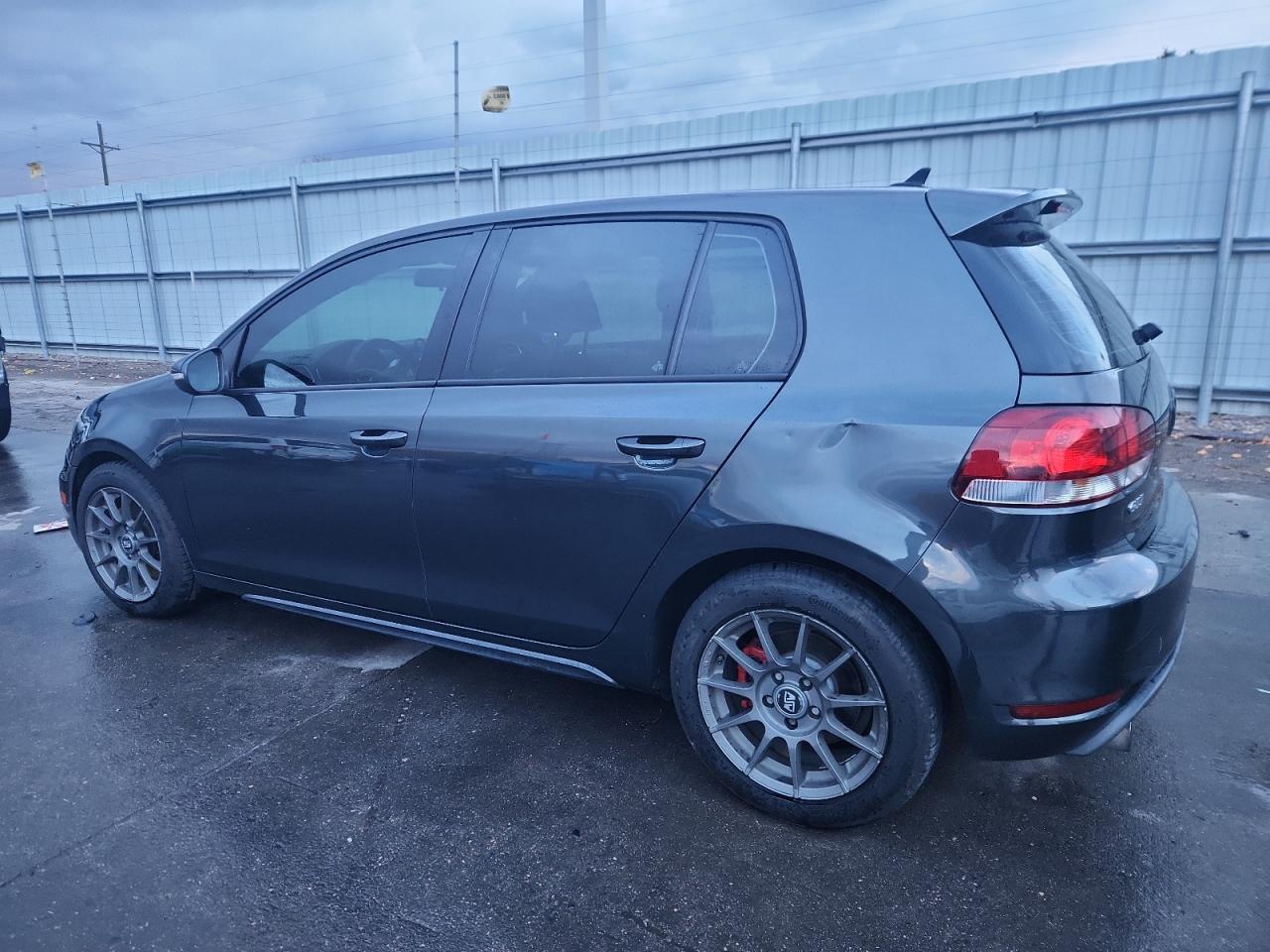 2011 VOLKSWAGEN GTI