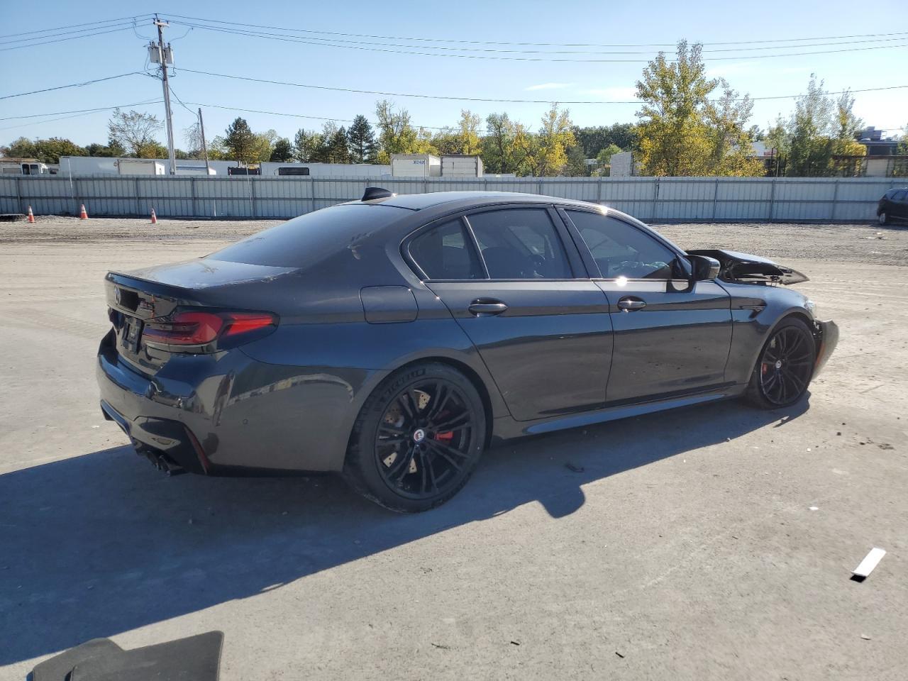 2023 BMW M5