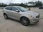2016 VOLVO XC60