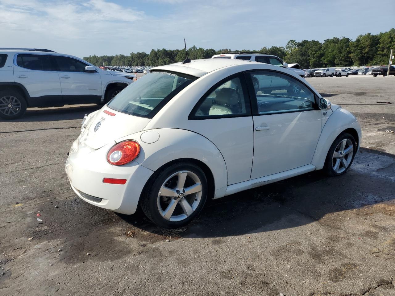 2008 VOLKSWAGEN Beetle