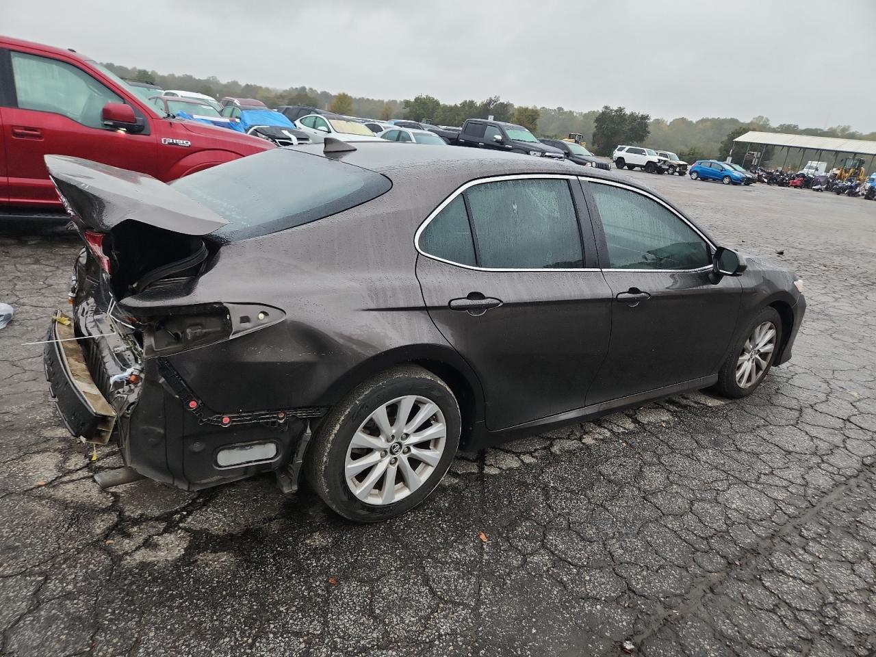 2019 TOYOTA CAMRY