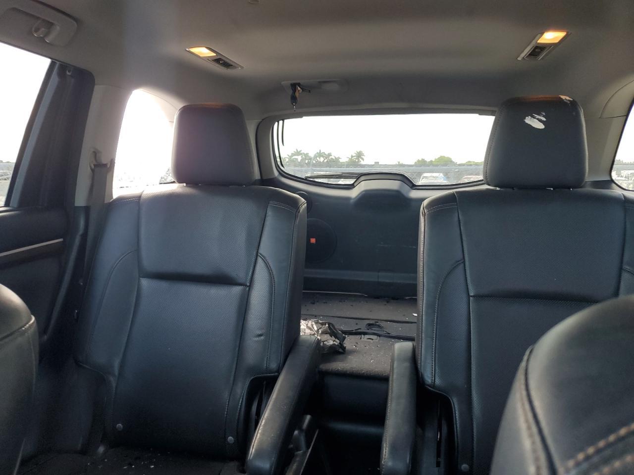 2014 TOYOTA HIGHLANDER