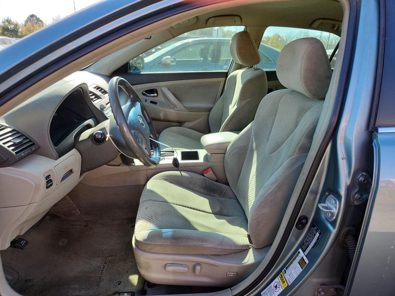 2009 TOYOTA CAMRY