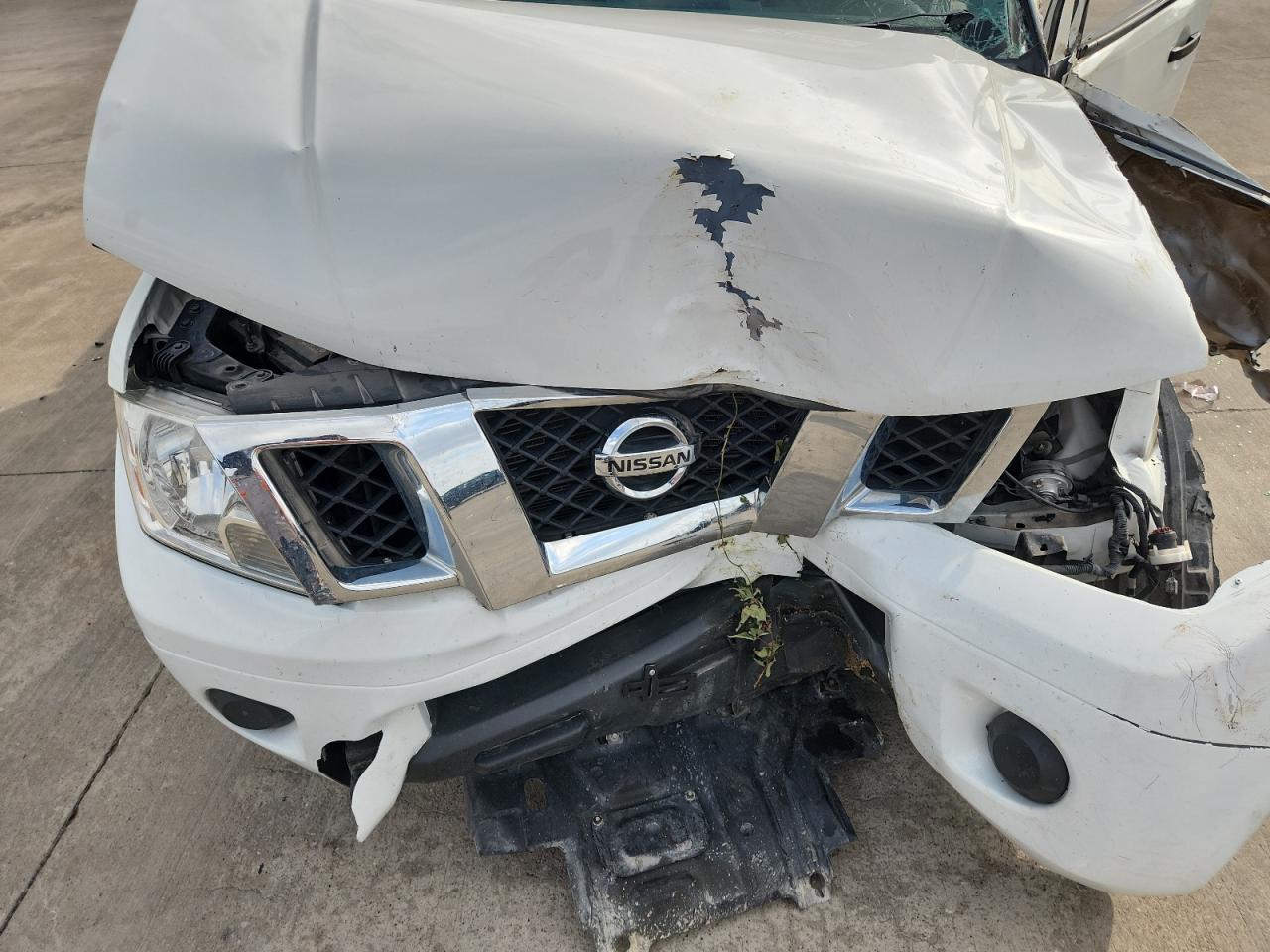 2021 NISSAN Frontier