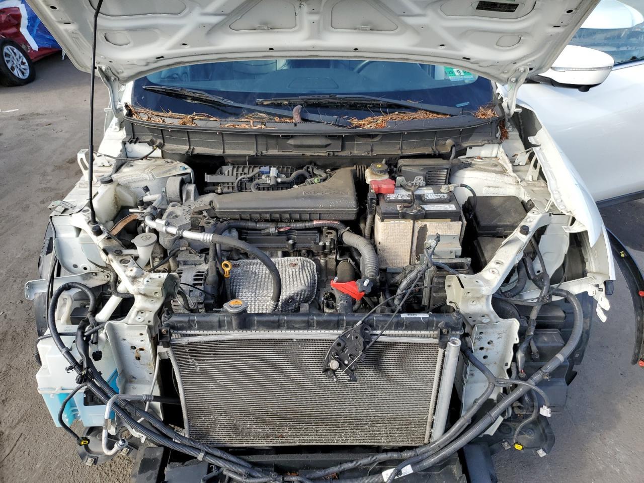 2014 NISSAN ROGUE