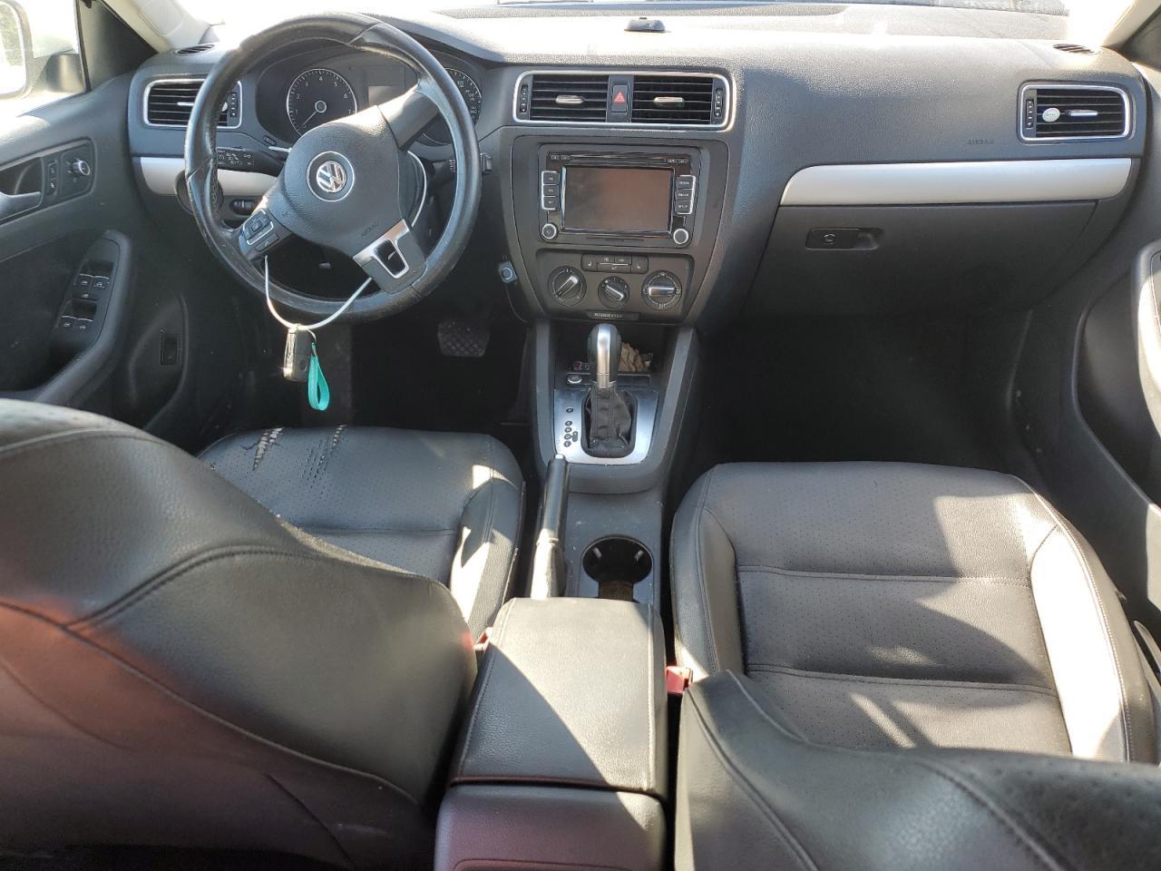 2014 VOLKSWAGEN JETTA