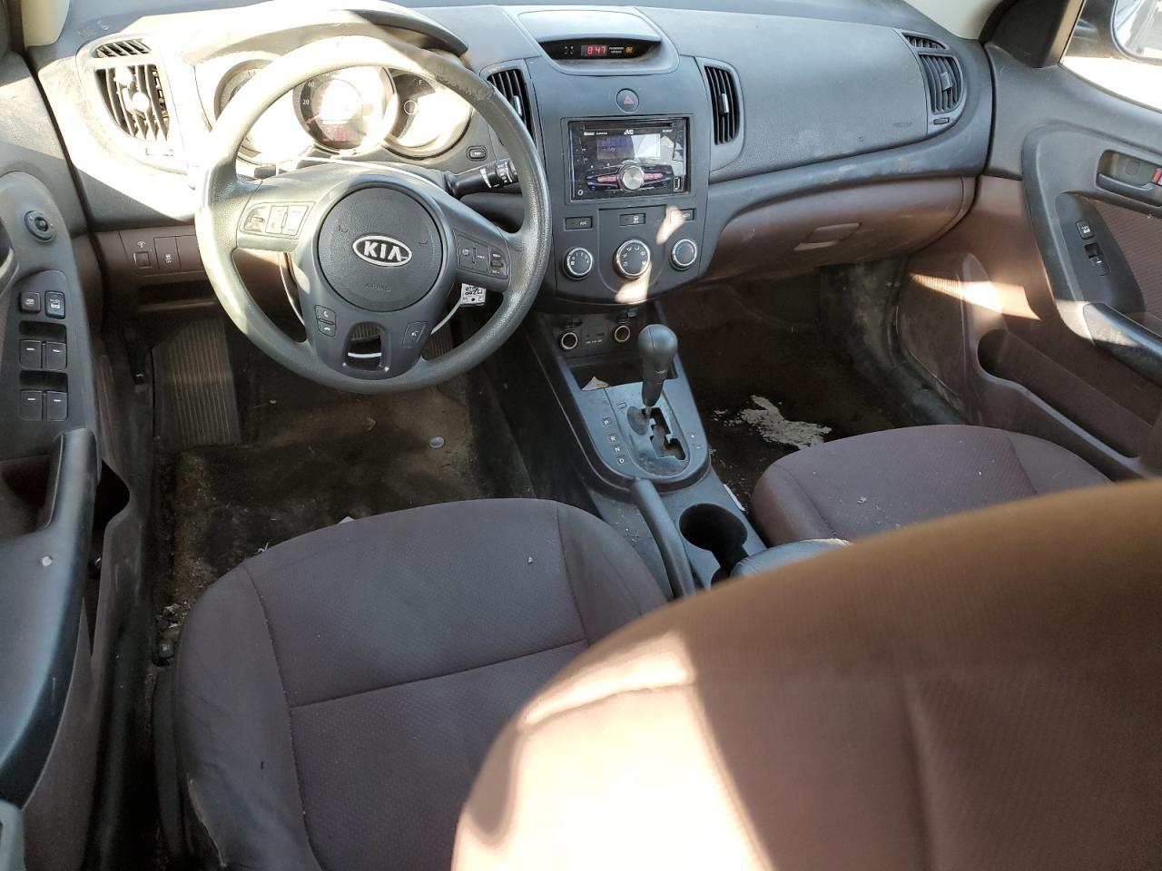 2010 KIA FORTE