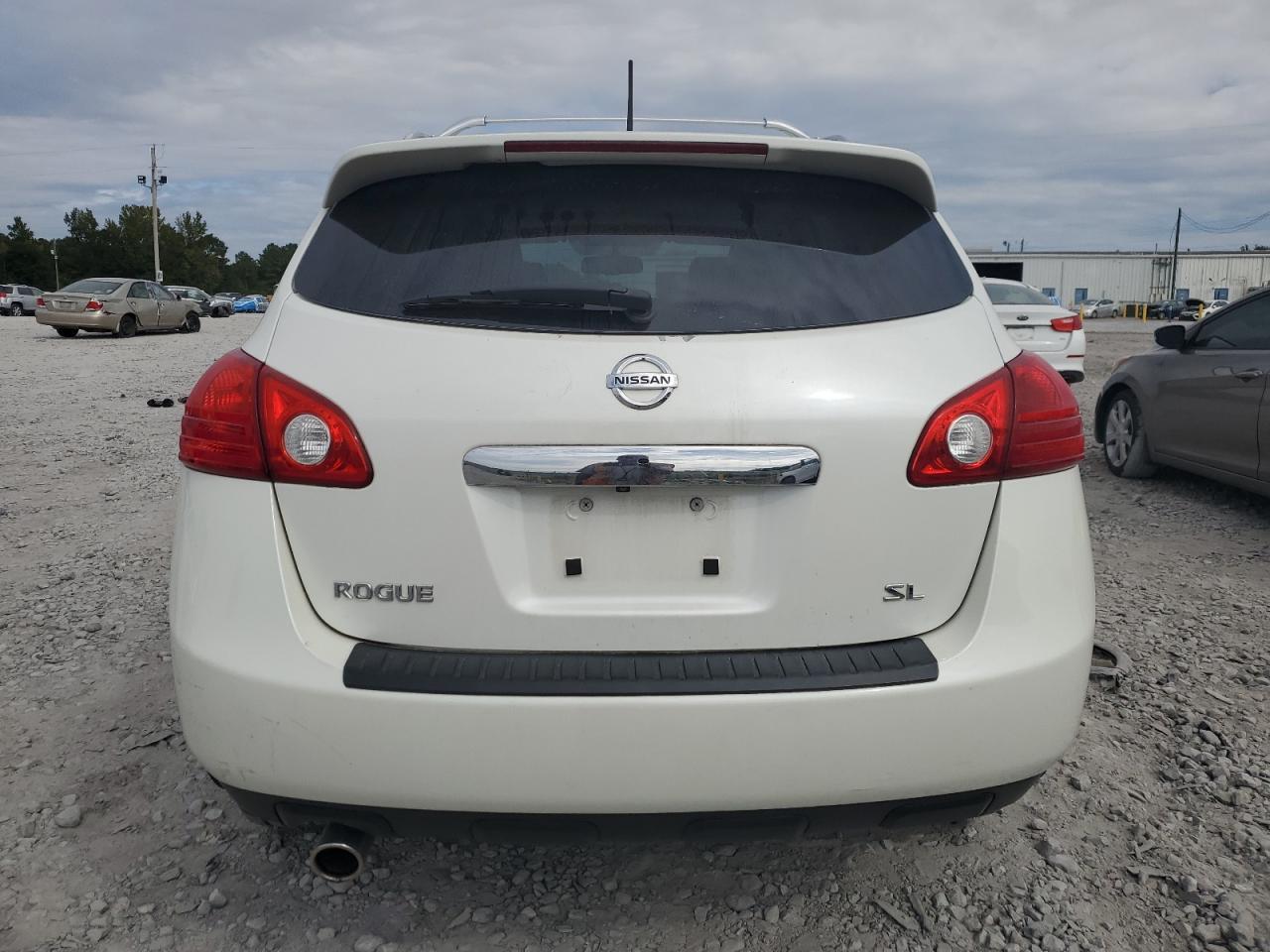 2011 NISSAN ROGUE