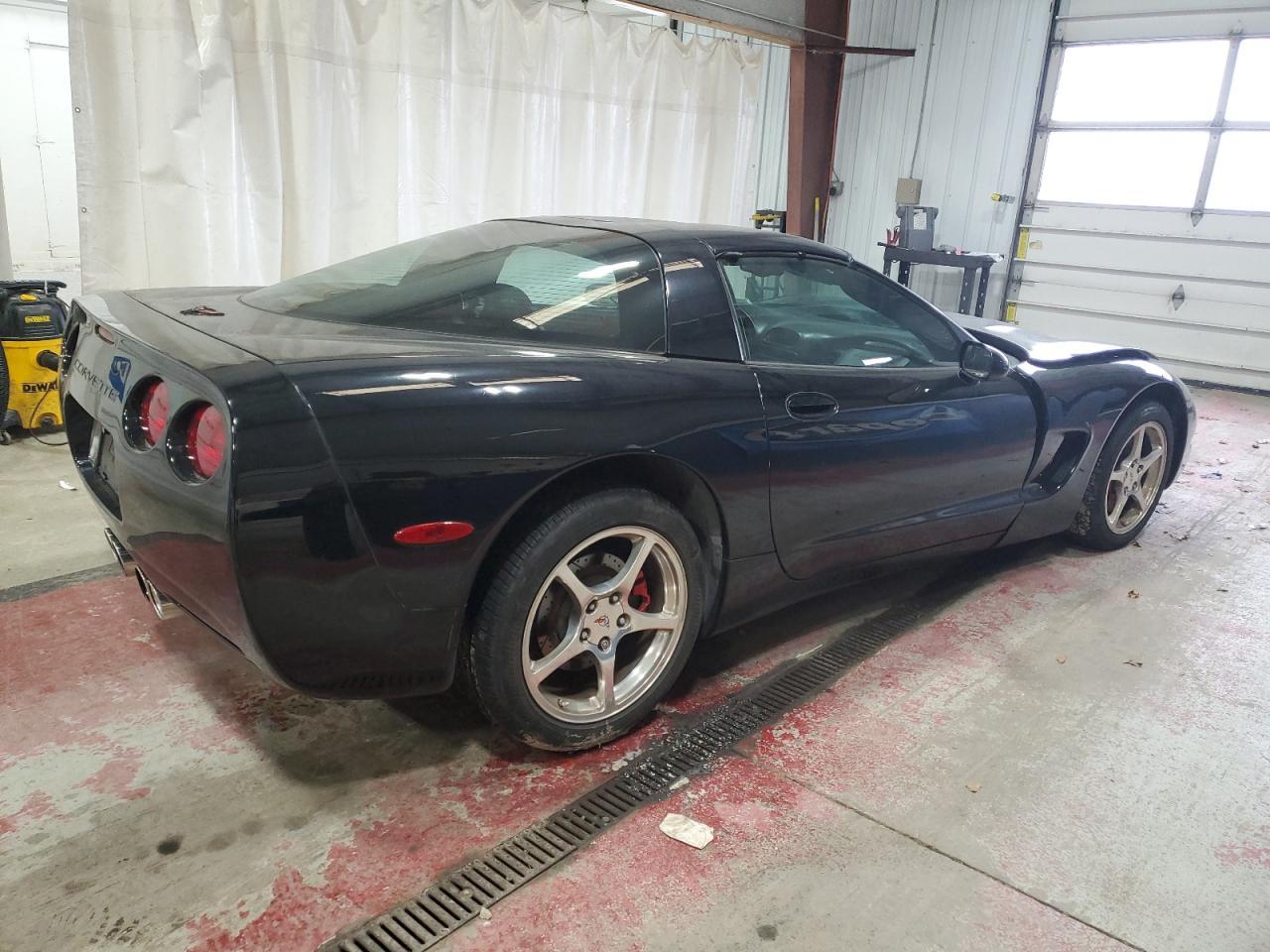 2004 CHEVROLET CORVETTE