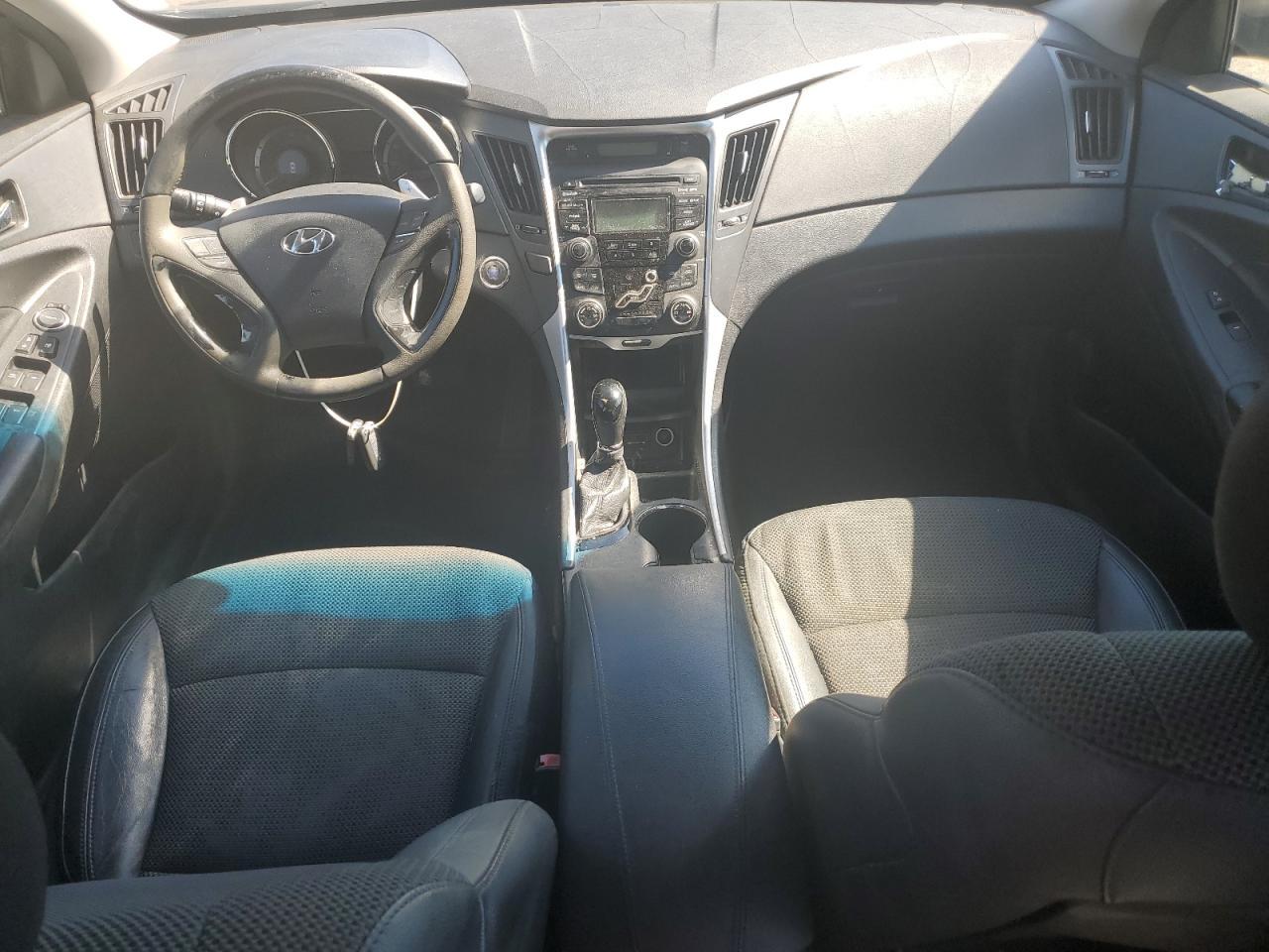 2013 HYUNDAI SONATA