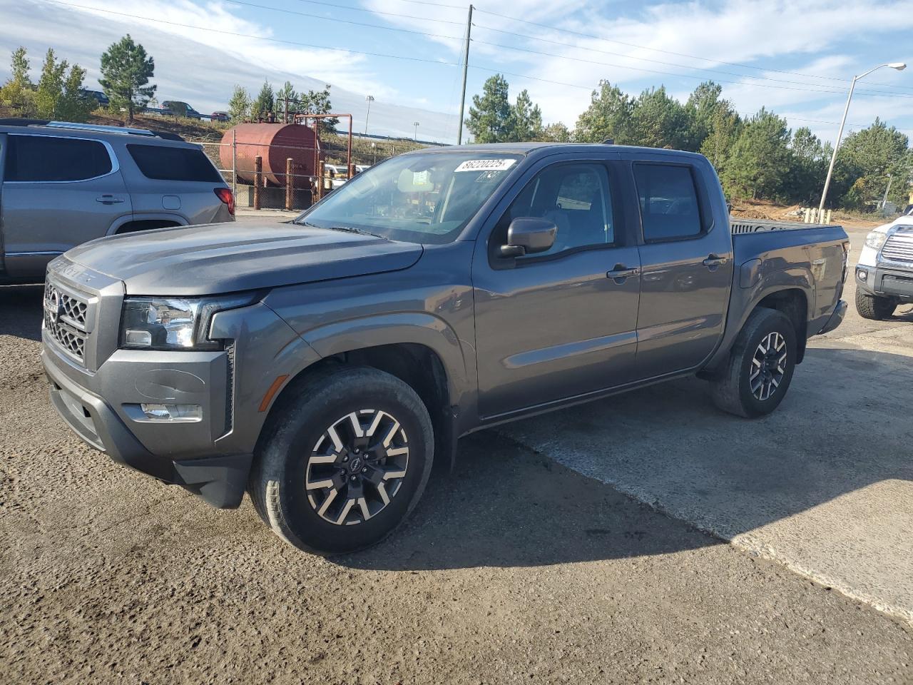 2022 NISSAN Frontier