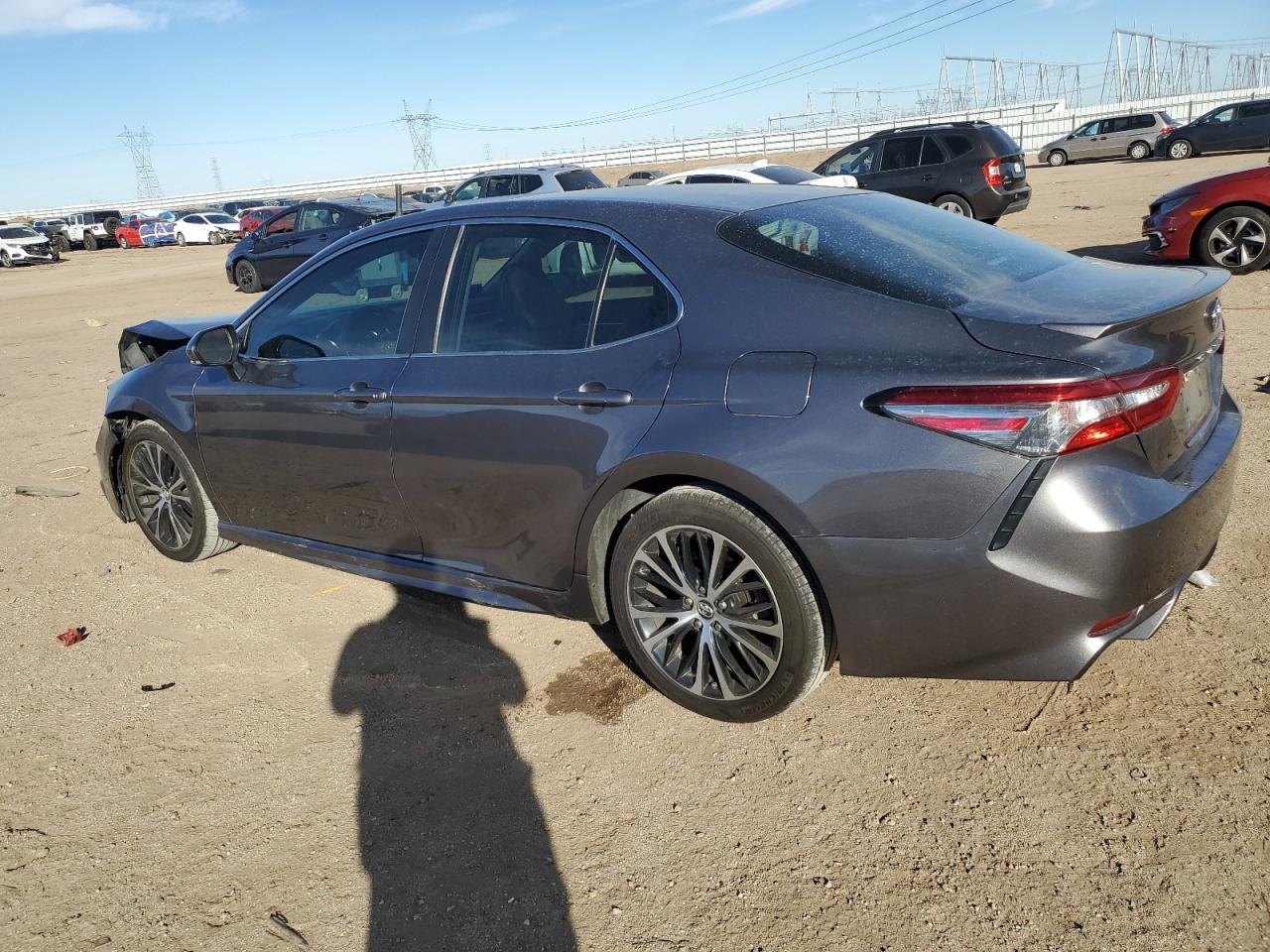 2018 TOYOTA CAMRY