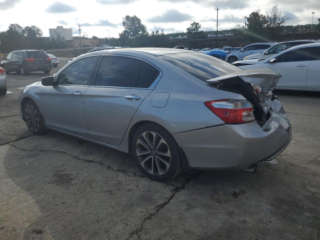 2015 HONDA ACCORD