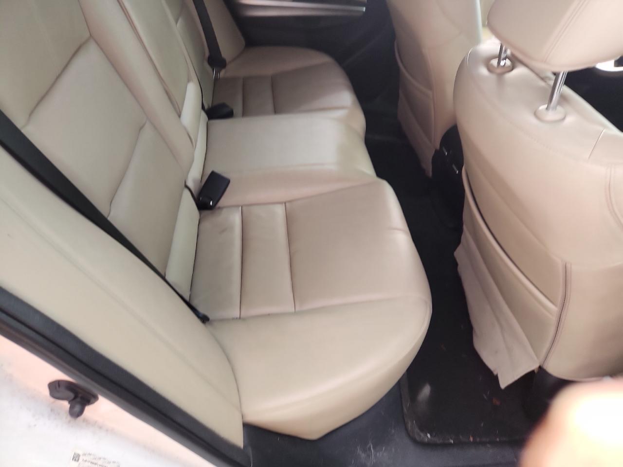 2015 HONDA Crosstour