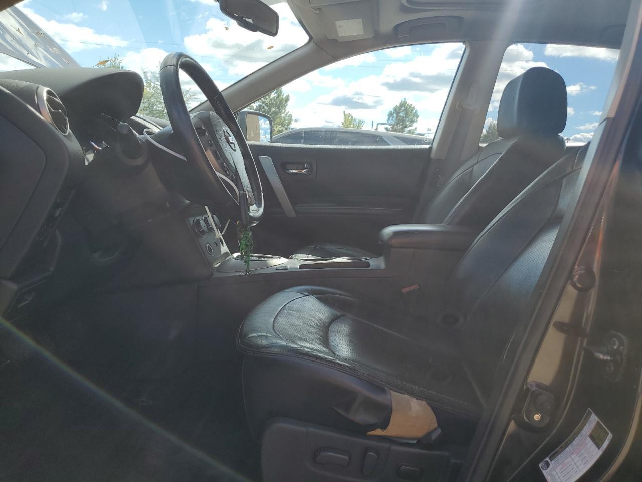 2011 NISSAN ROGUE