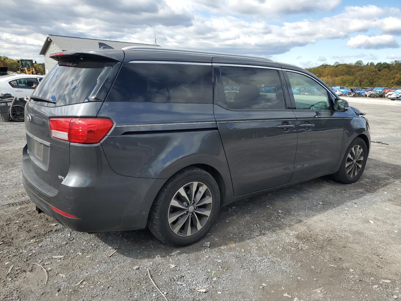 2016 KIA SEDONA