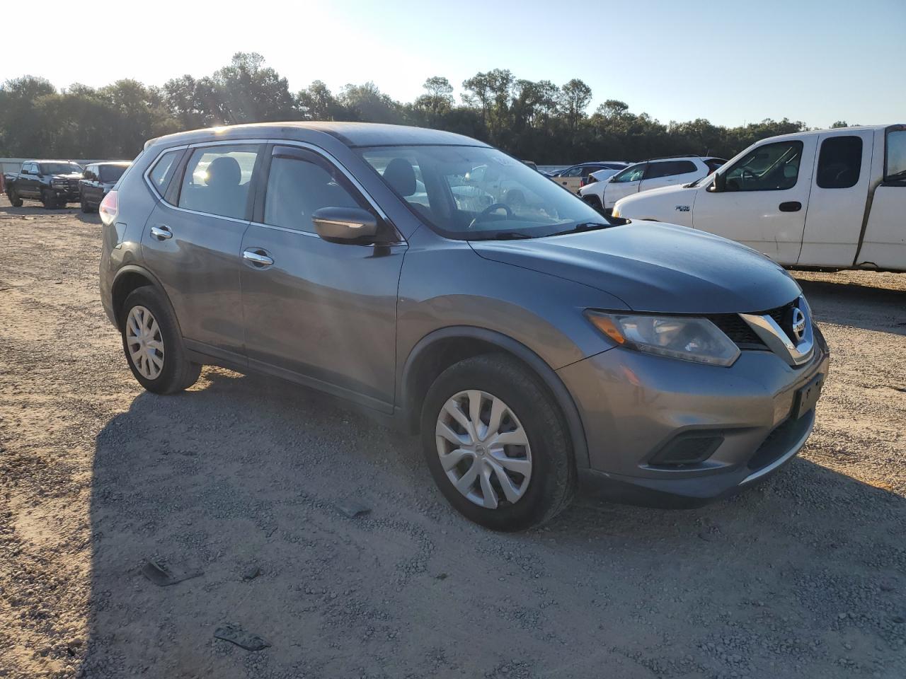 2015 NISSAN ROGUE