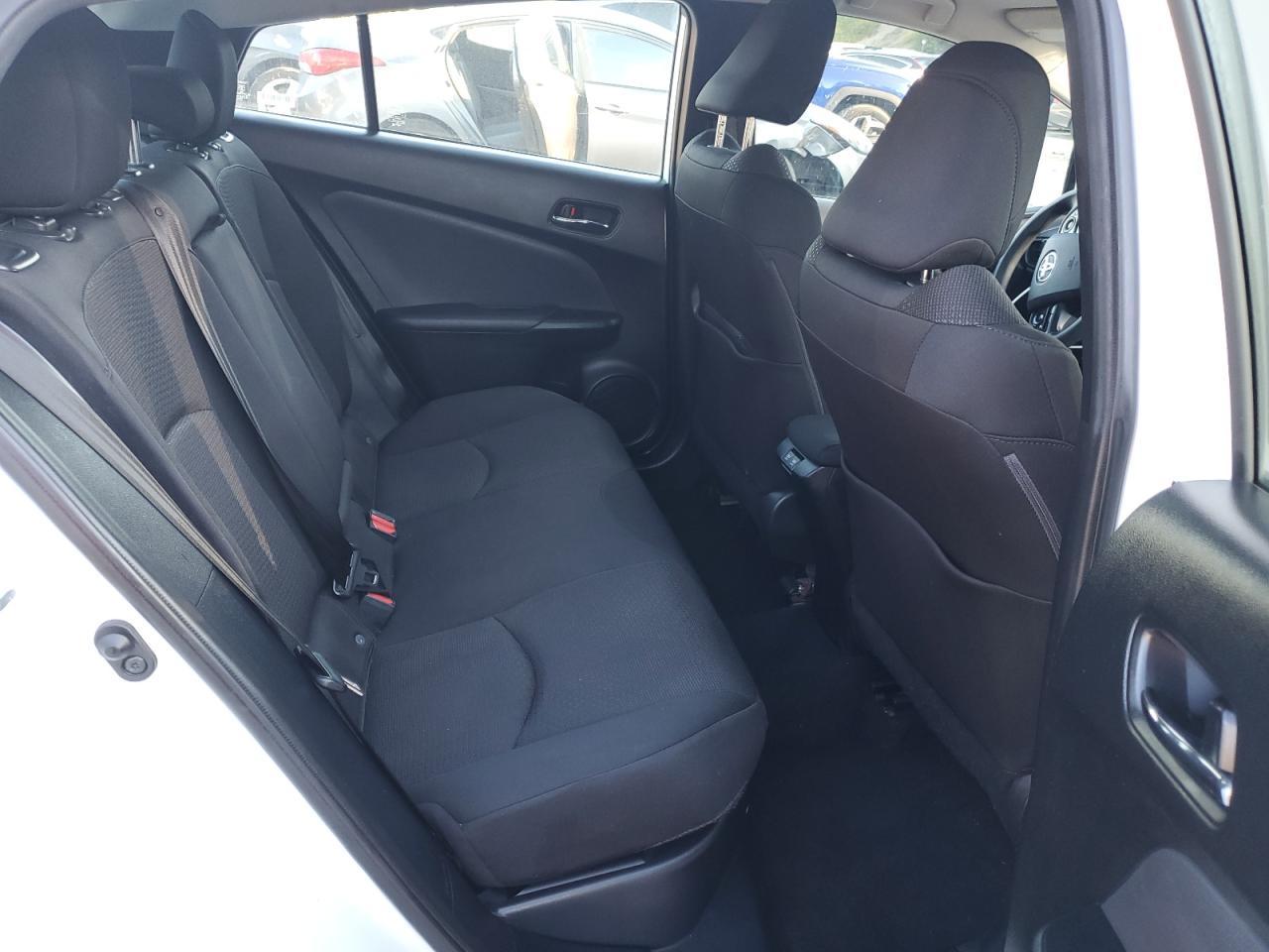 2022 TOYOTA PRIUS
