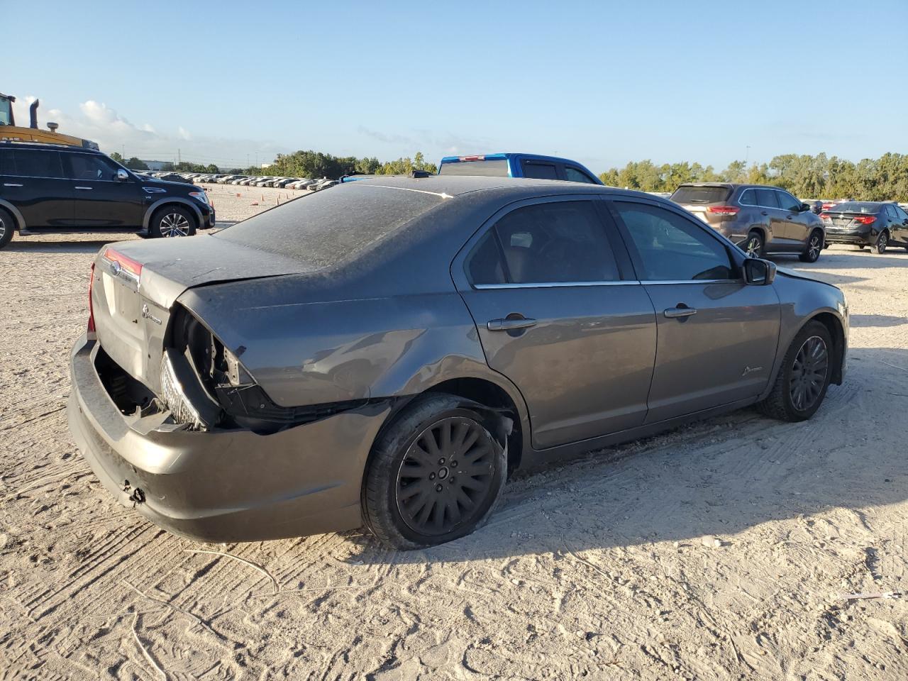 2010 FORD FUSION
