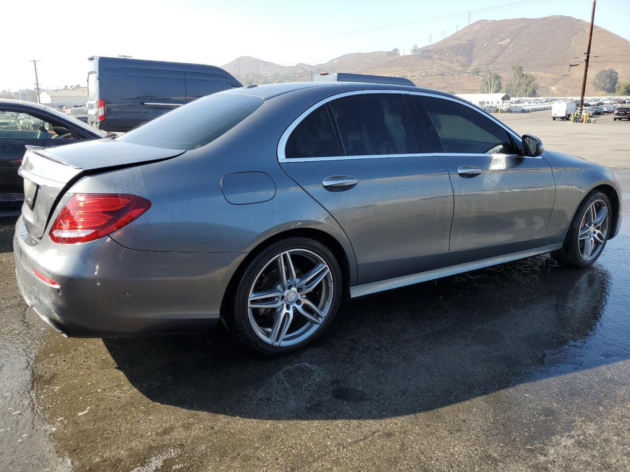 2017 MERCEDES-BENZ E-Class