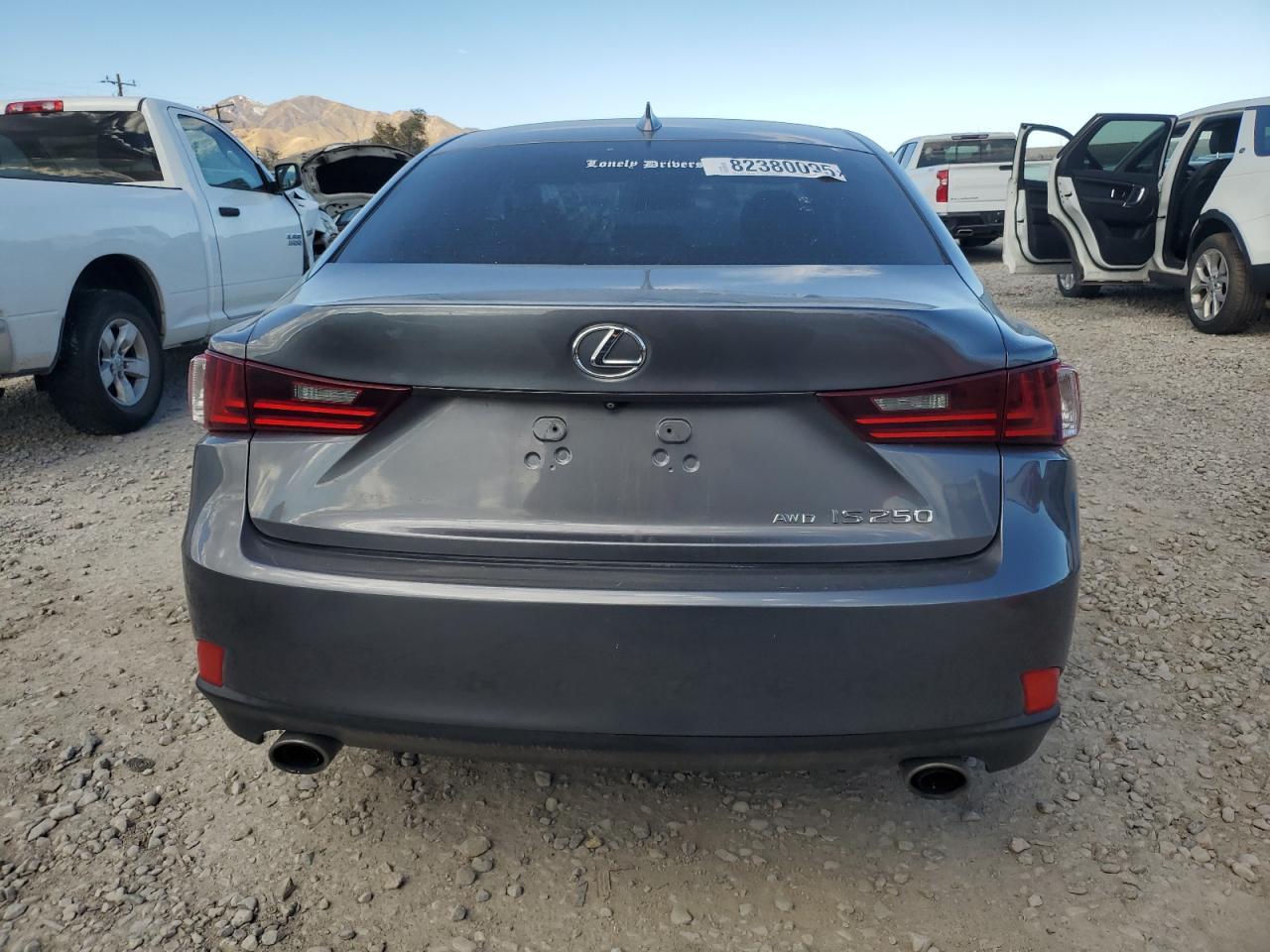 2015 LEXUS Is
