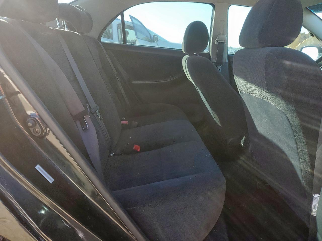 2005 TOYOTA COROLLA