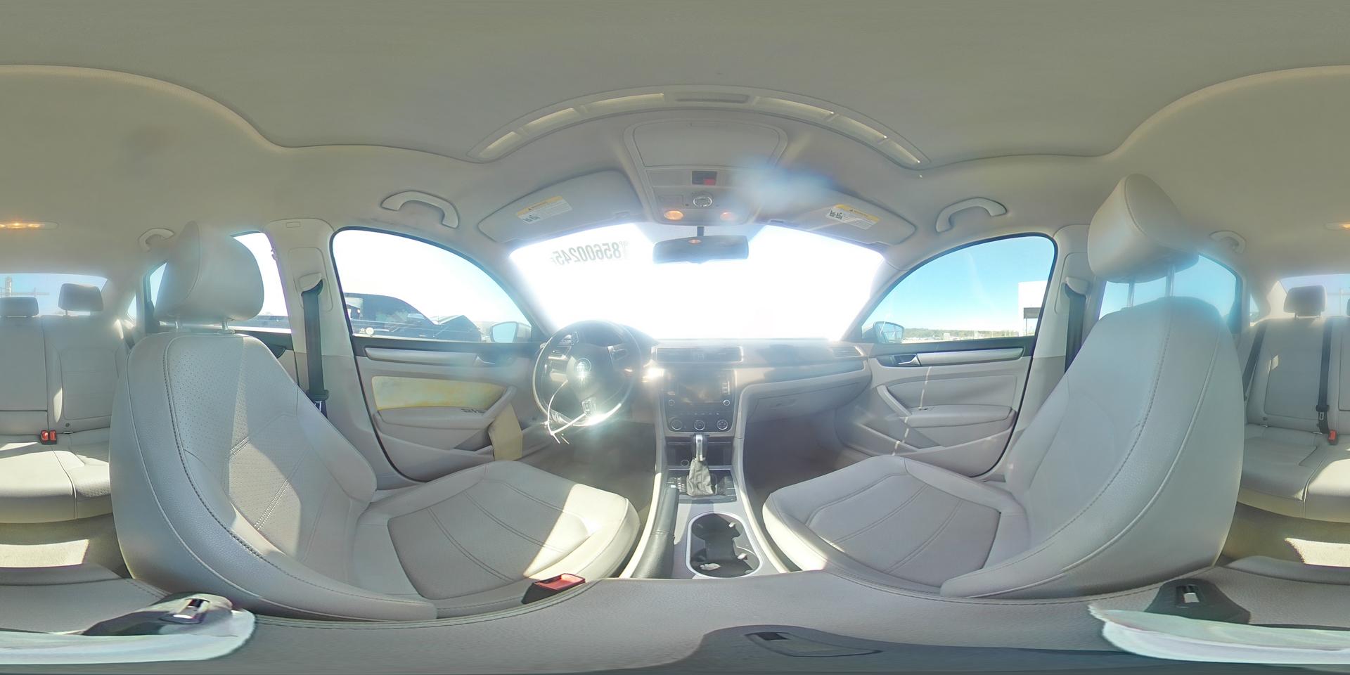 2014 VOLKSWAGEN Passat