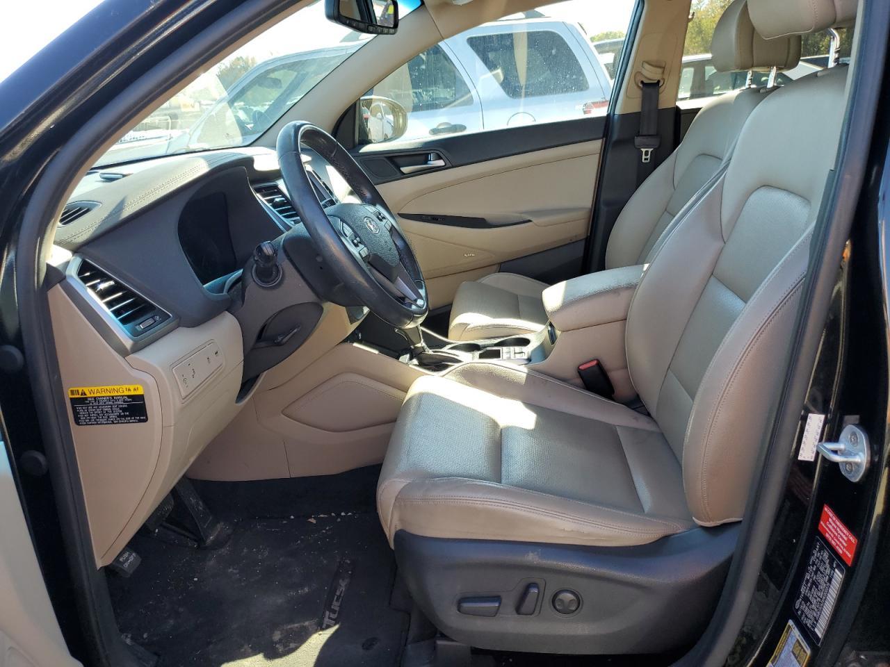 2017 HYUNDAI TUCSON