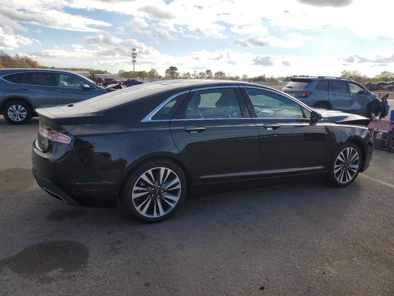 2020 LINCOLN MKZ