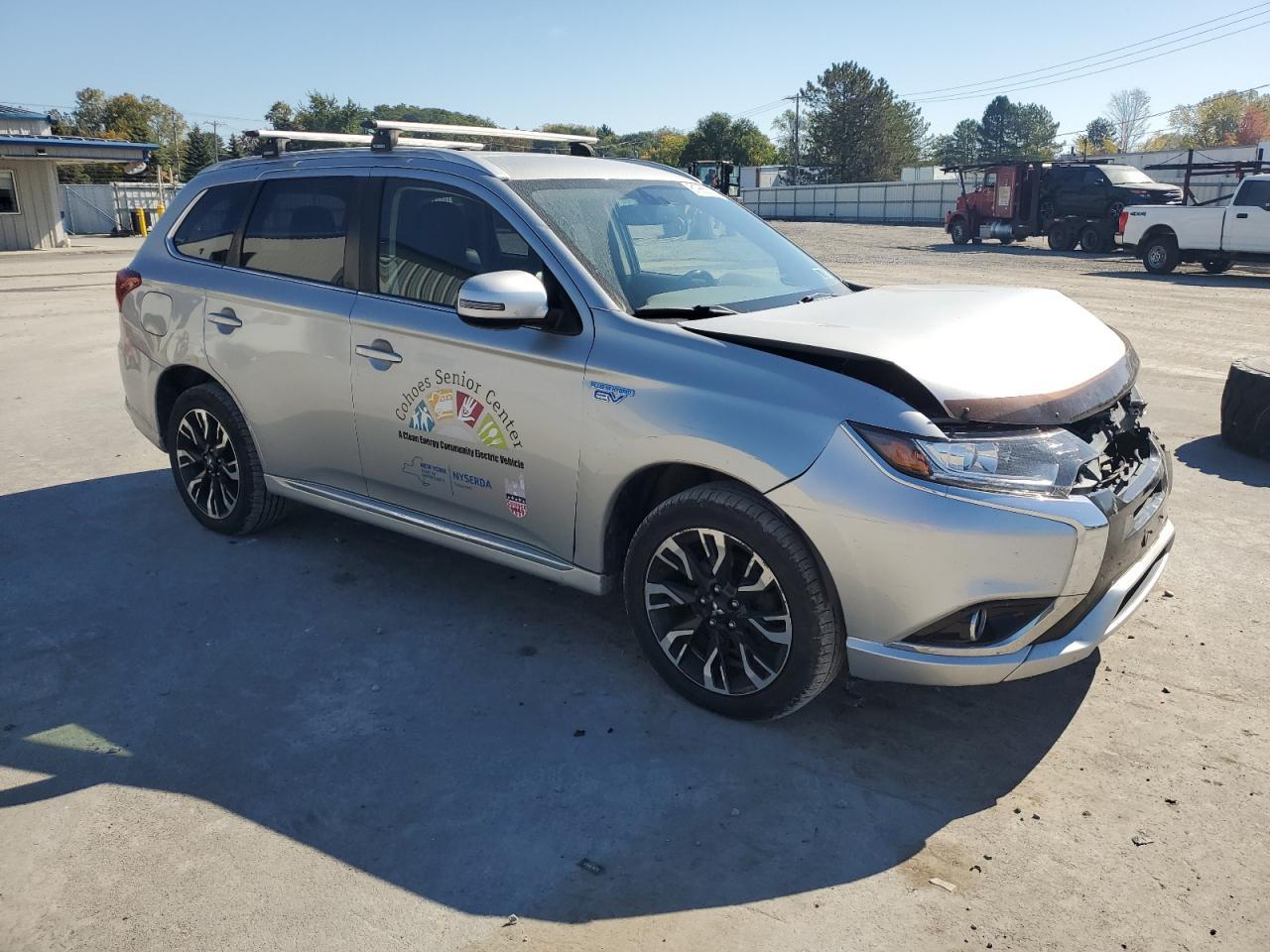 2018 MITSUBISHI outlander