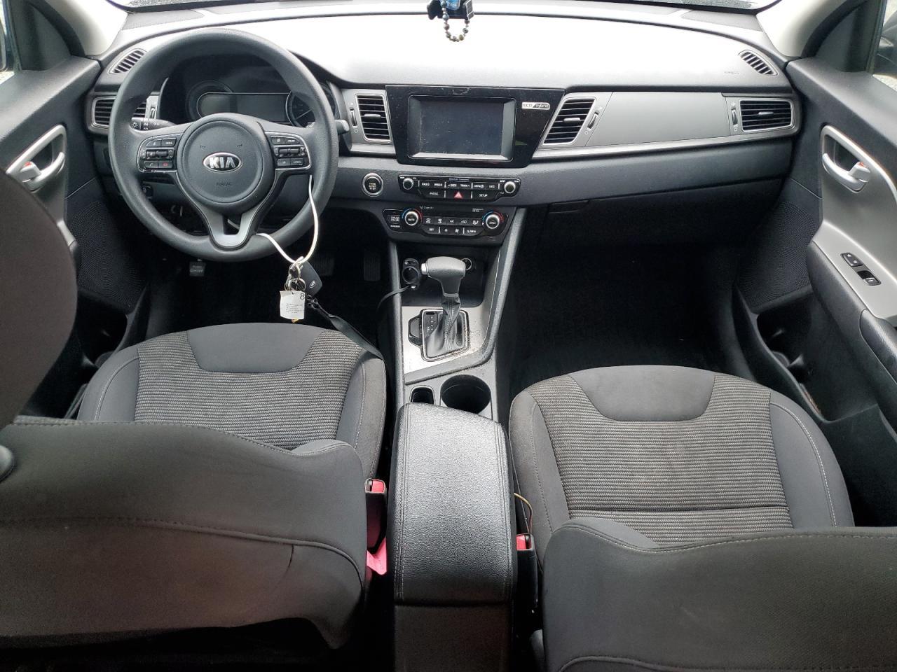 2017 KIA Niro