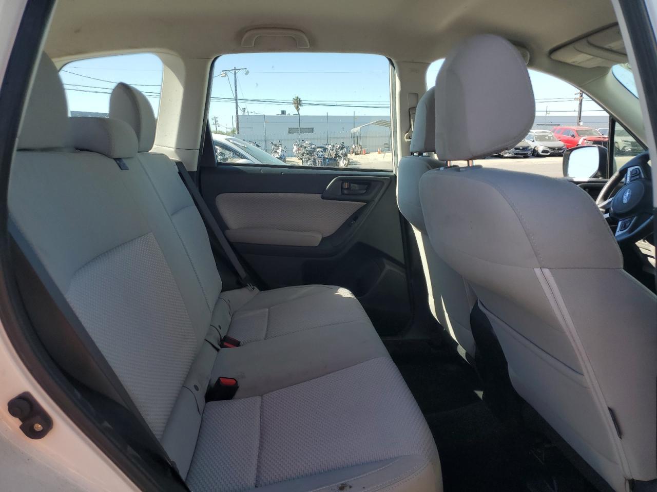 2017 SUBARU FORESTER