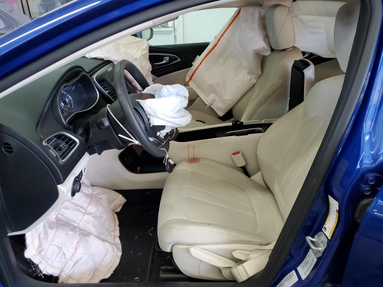 2016 CHRYSLER 200
